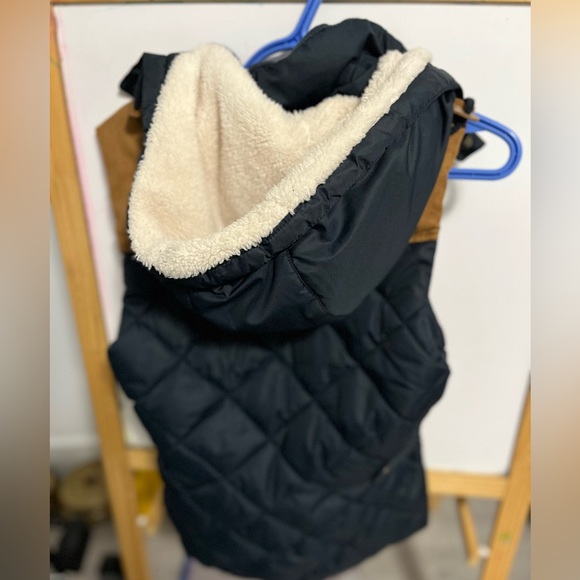 Vest jacket from H&M size 6 - Picture 3 of 3